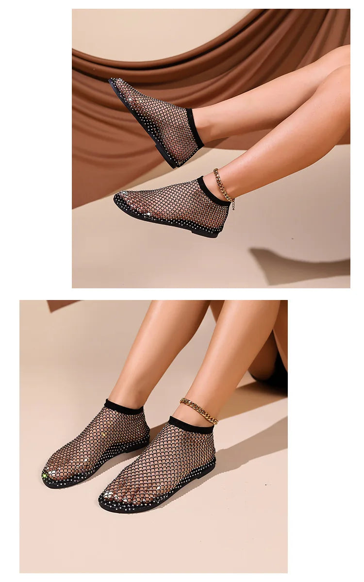 Summer Large Size Women Round Toe Flat Bottom Sandals Hollow Short Boots Water Diamond Sexy Flat Bottom Fashion Banquet Slippers