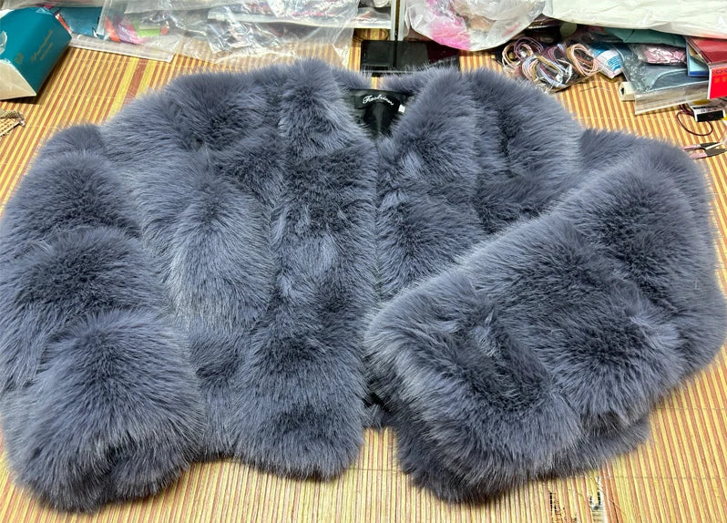 Faux Fox Fur Coat V-Neck Winter Woman Long Sleeve Warm Winter Coat Women Fashion Luxury New Fur Jacket Teddy Chic Outwear 2024