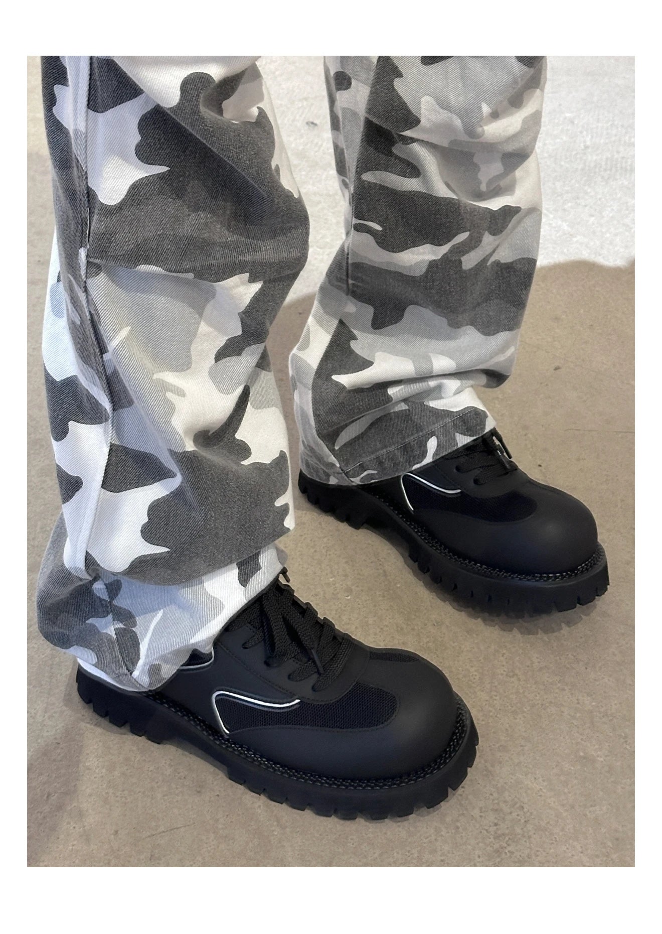 Sports leather shoes for men lightweight mesh splicing genuine leather black thick sole height increasing big head work shoes
