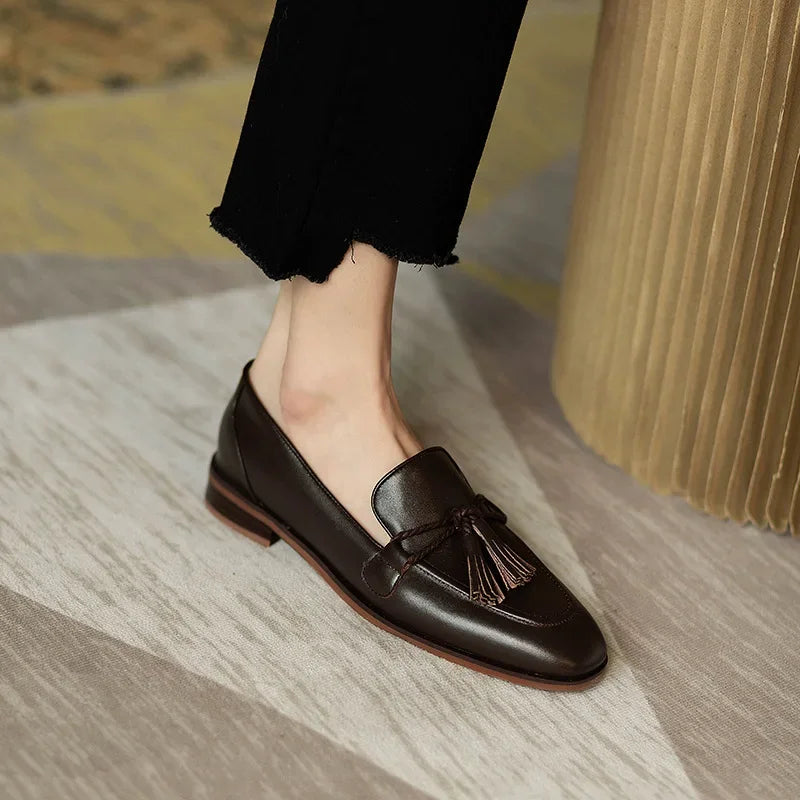 Women Casual Shoes Retro Bowknot Tassels Flat Shoes Korean Winter Fashion Elegant Round Toe Stiletto Pumps Party Dress Loafer
