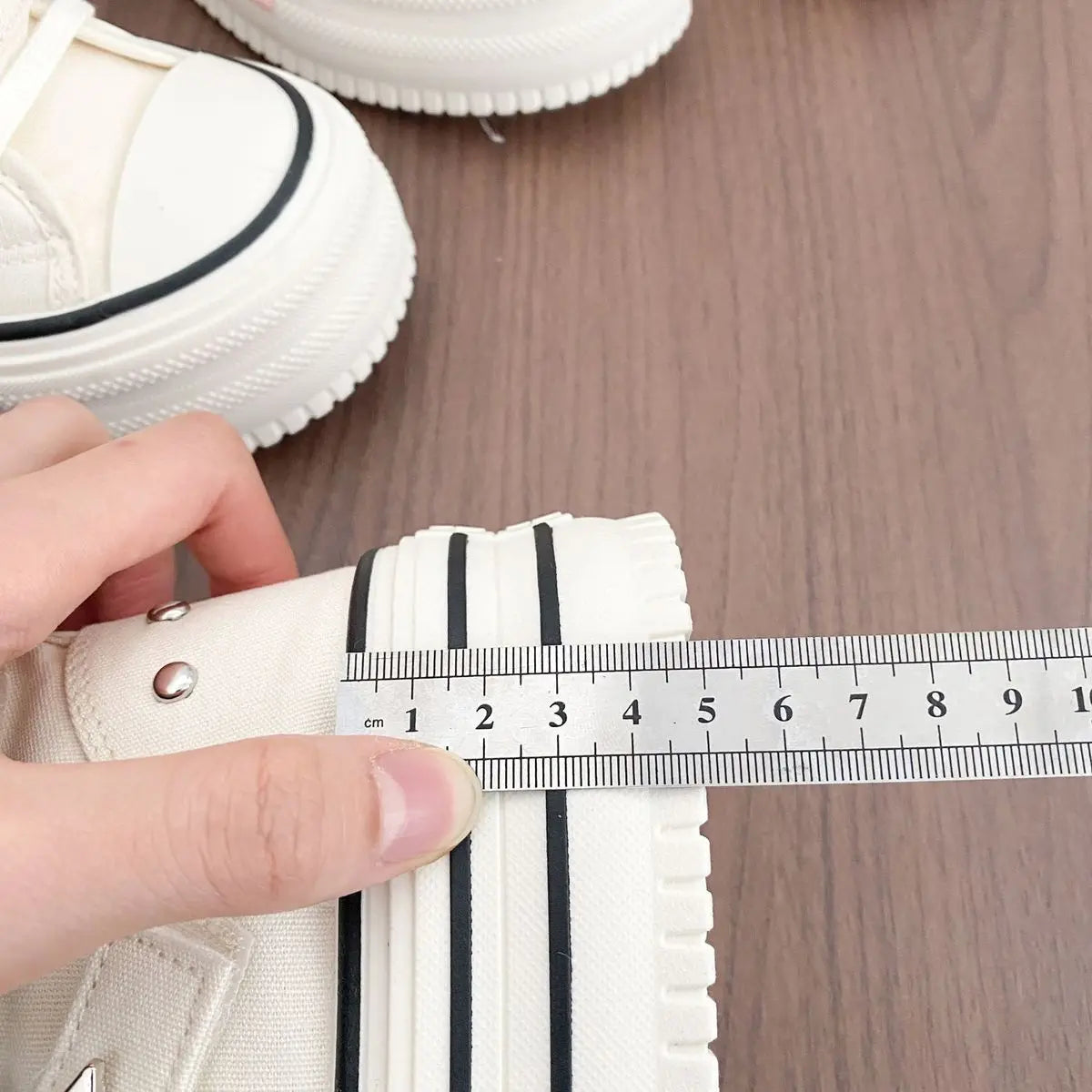 Y2K Pink High-top Canvas Shoes for Women Design Rivet Buckle Lace-up Platform Women's Summer Sports Shoes Fashion Board-shoe