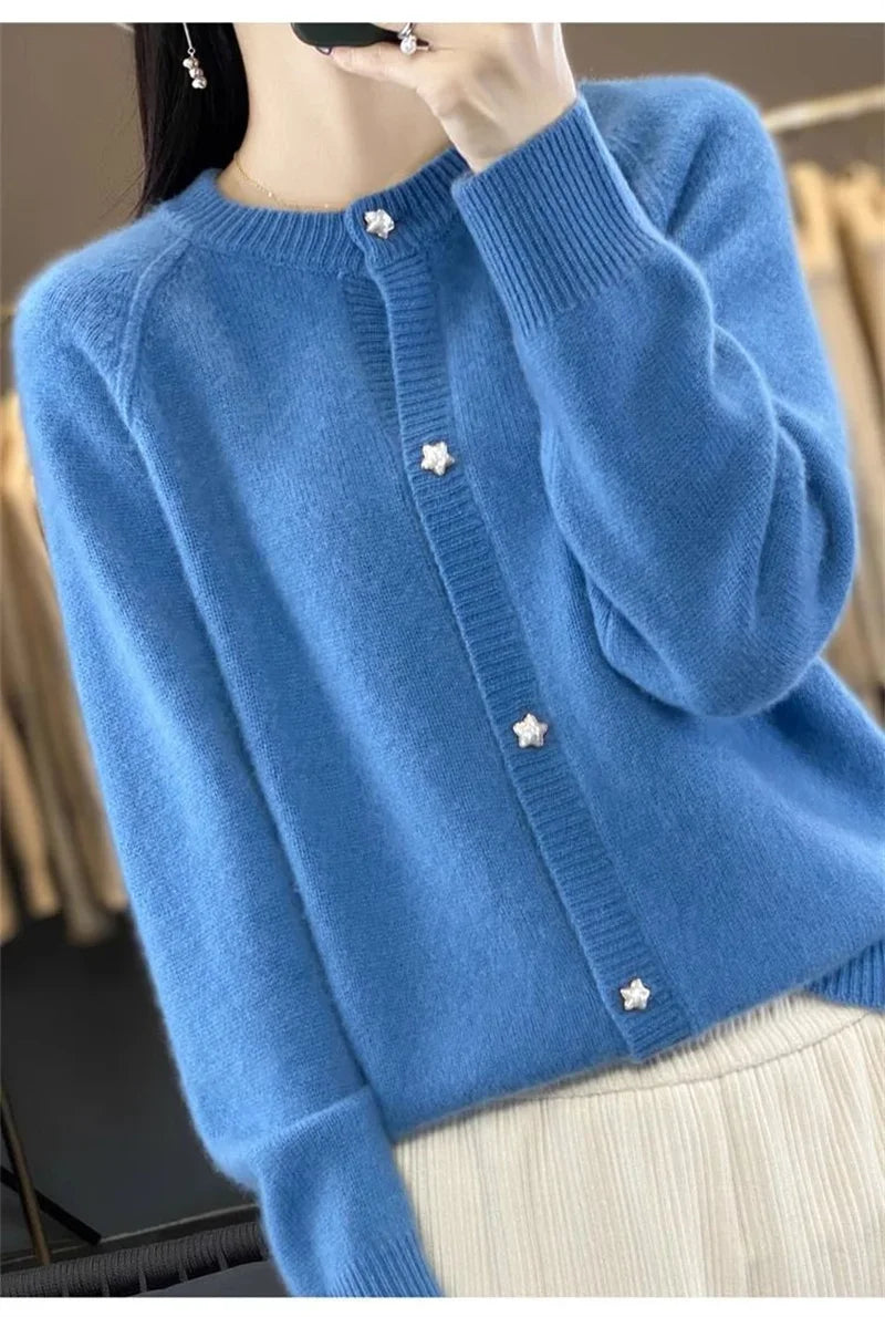 New Women Cardigan Sweater Autumn/Winter Round Neck Star Button Solid Knit Bottoming Shirt Jacket Quality Knitwear Female Tops