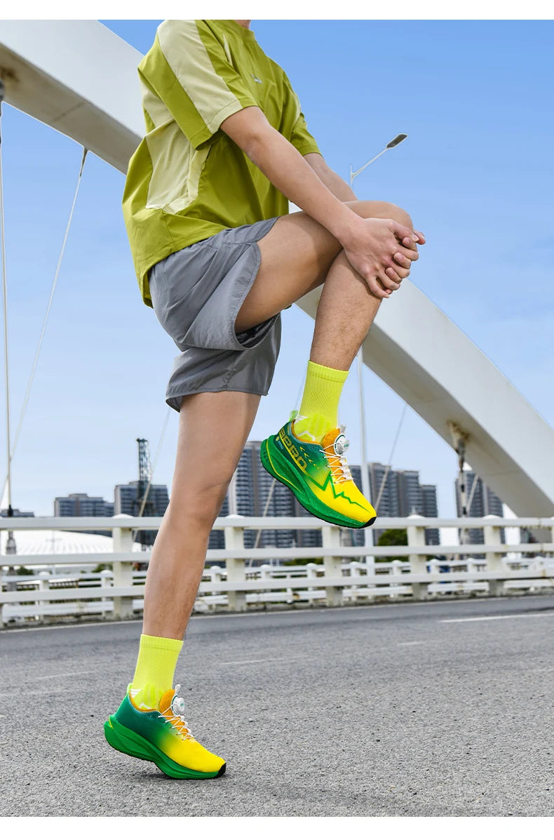 Fluorescence Running Shoes Carbon Board Marathon Men Sports Breathable Lightweight Women's Comfortable Athletic Sneakers Casual