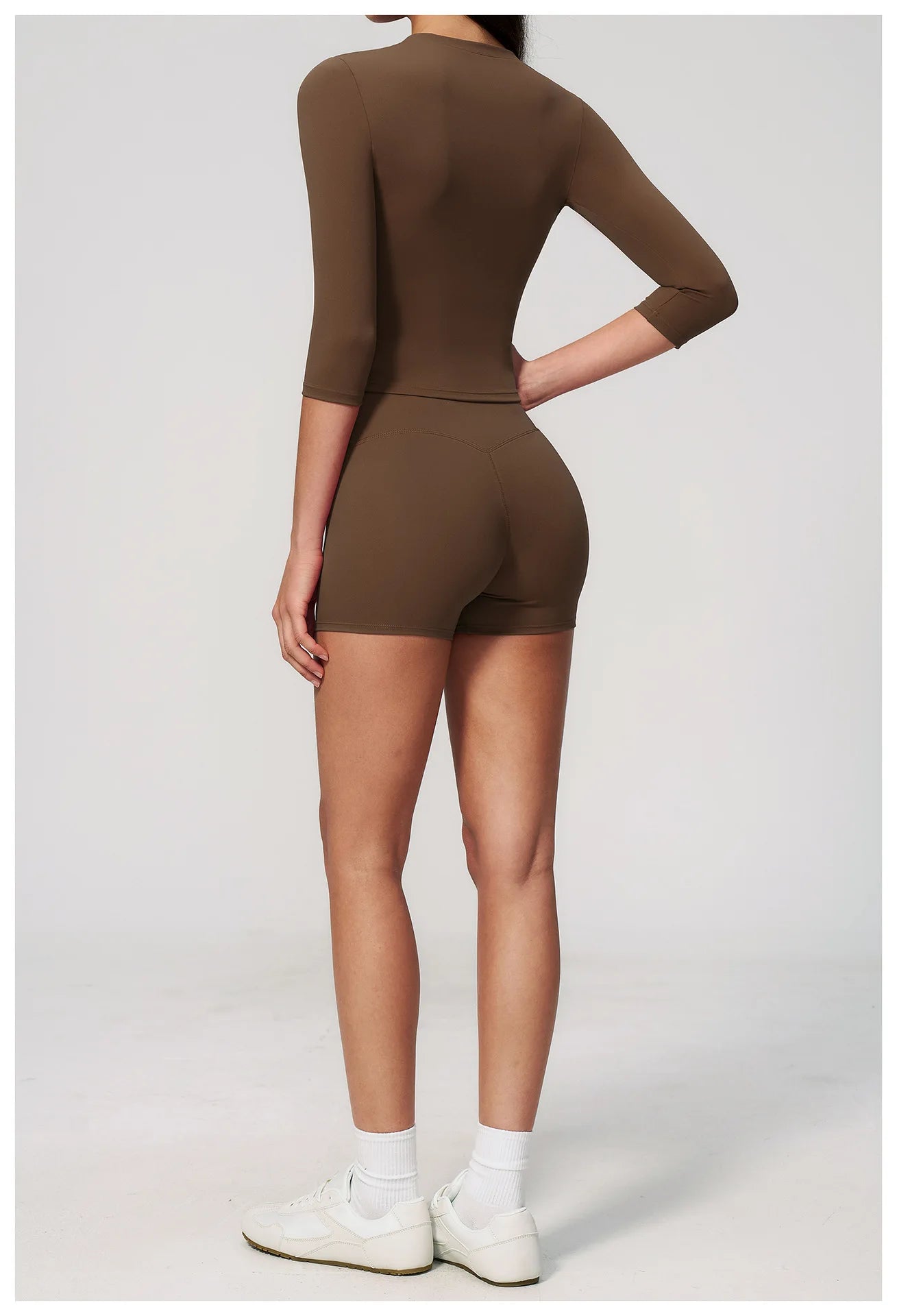 Sportswear Workout Clothes 2026 New Yoga Outfit Set For Women Slim Fit Mid Sleeve Shorts Outdoor Fitness Half Sleeve Sports Suit