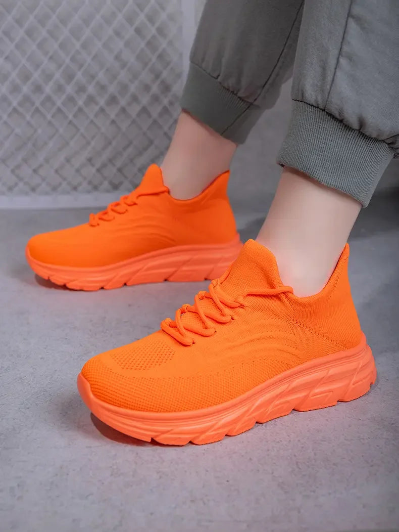 Men's Gray Running Shoes - Breathable Mesh Lace Cushioned Flat Boots Lightweight Sports Training Shoes Casual Style Design Shoes