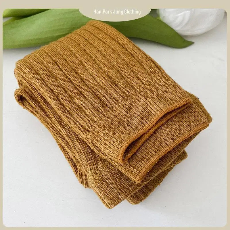 Kids' Korean Style Casual Nine Point Leggings for Spring & Autumn. Elastic and Comfortable Baby Girls' Pantyhose.