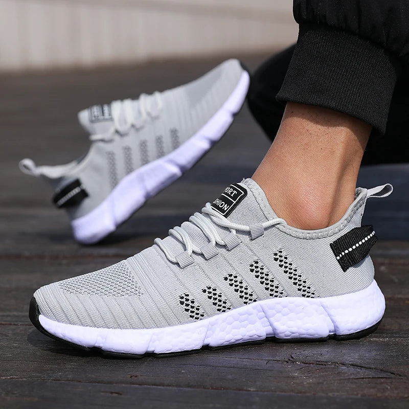 Men's  Cushioned Running Shoes Knitted Mesh Breathable Soft Soled Sneakers Fashion Forward Lightweight Outdoor Exercise Shoes