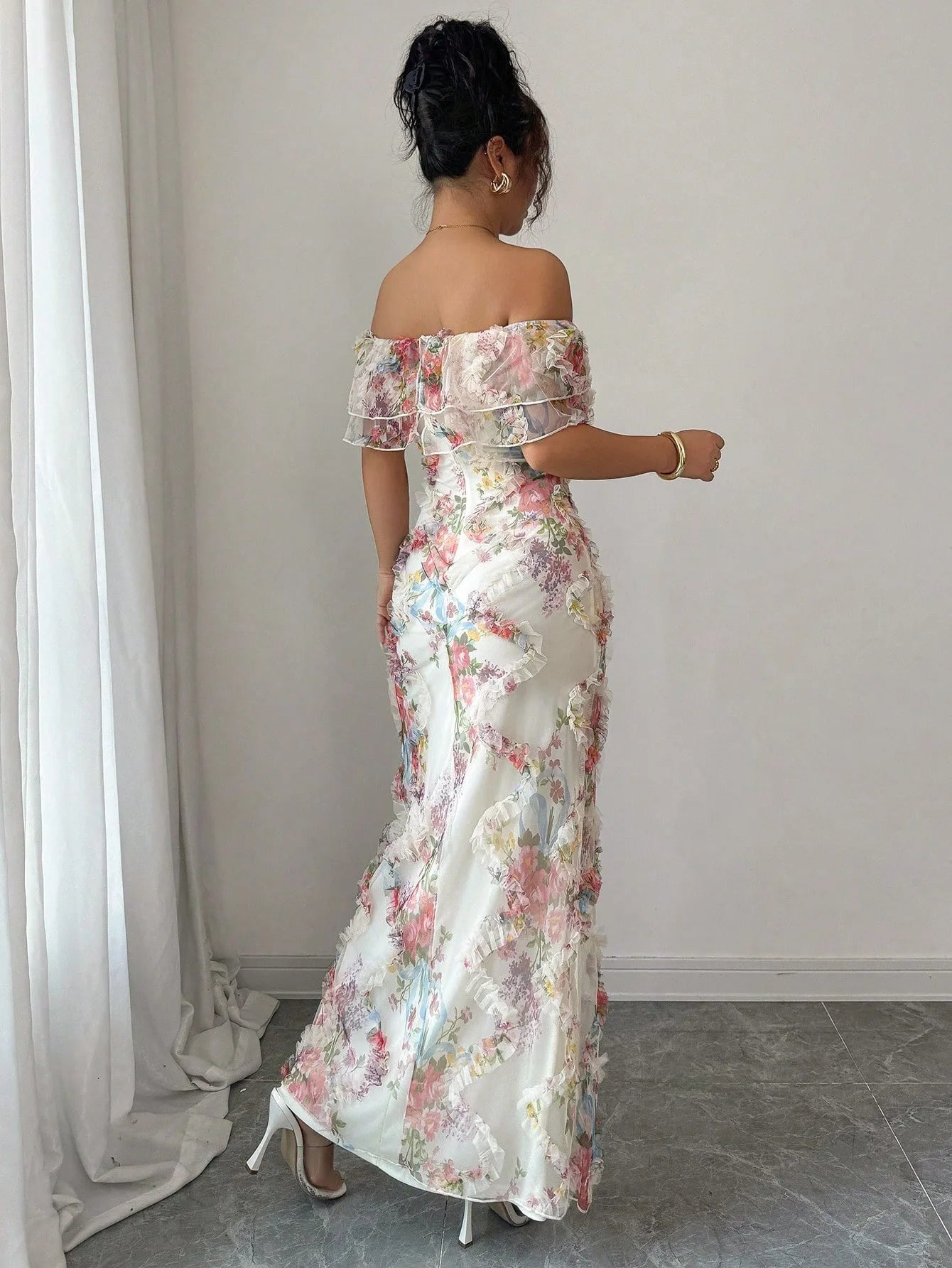 Women's Dresses Elegant and Romantic Ruffled Dress Ladies Sexy Off-the-Shoulder Fitted Mesh Floral Dress Party Gown for Female