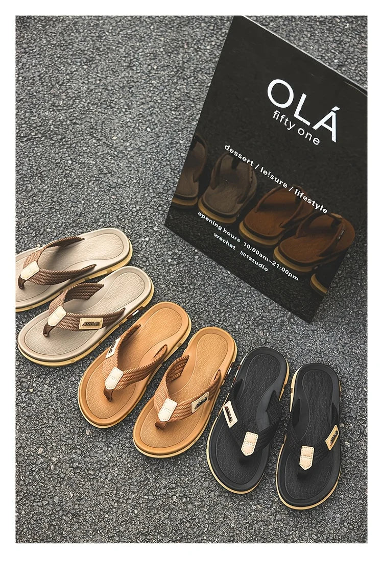 Stylish, versatile men’s moccasin sandals with soft soles, comfortable, slip-resistant, and durable, perfect for outdoor use.