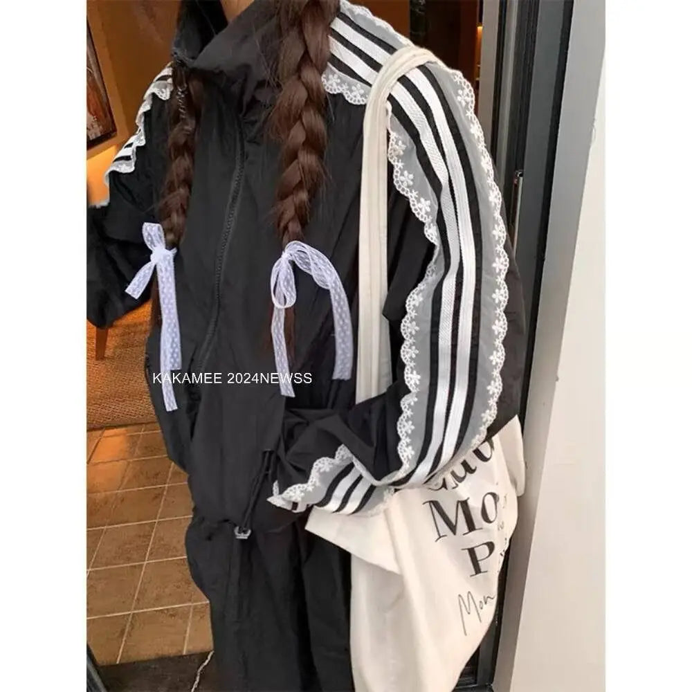 Korean Autumn Loose Hiking Jacket Casual Loose Hottie Trendy Streetwear Sport Waterproof Outdoor Jacket Chaquetas Para Mujer