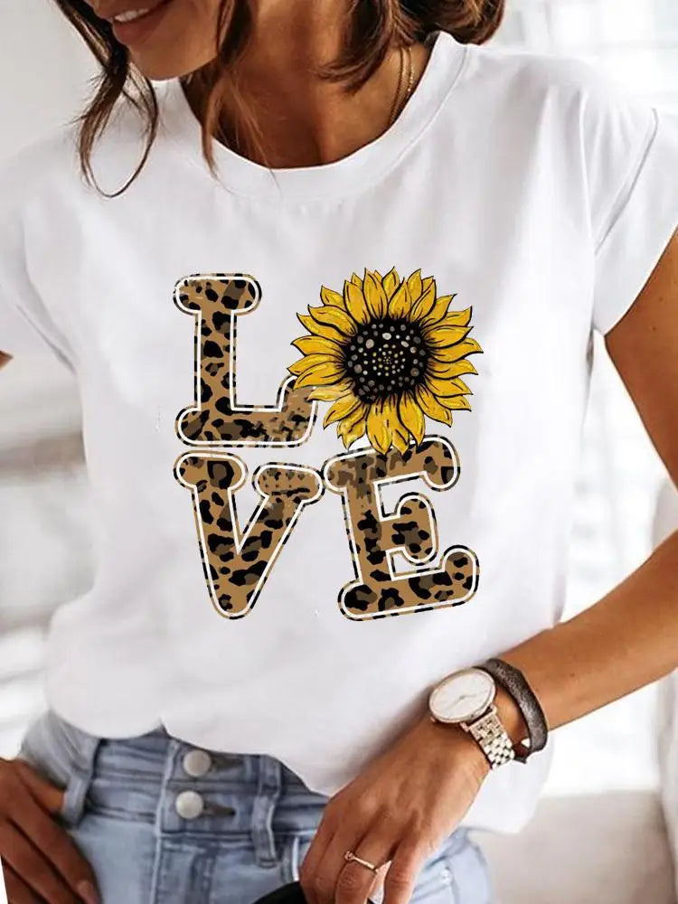 Women's Short-sleeved Explosive Insect Butterfly Dragonfly Print Round Neck T-shirt Women Clothes  Oversized T Shirt  Harajuku