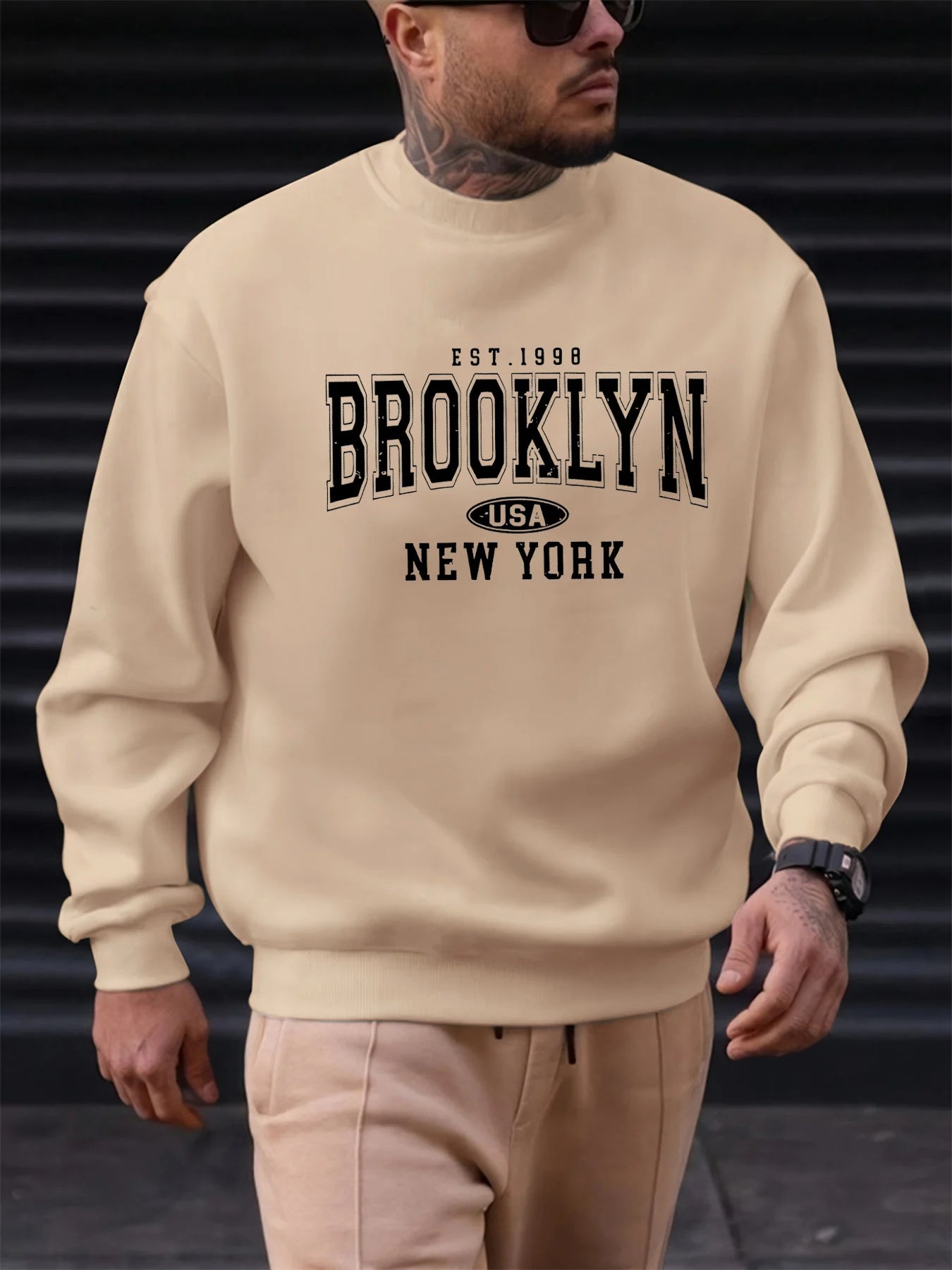 Men's autumn and winter fashionable casual loose Brooklyn letter pattern printed long sleeved round neck sweatshirt BAZAARHUBO