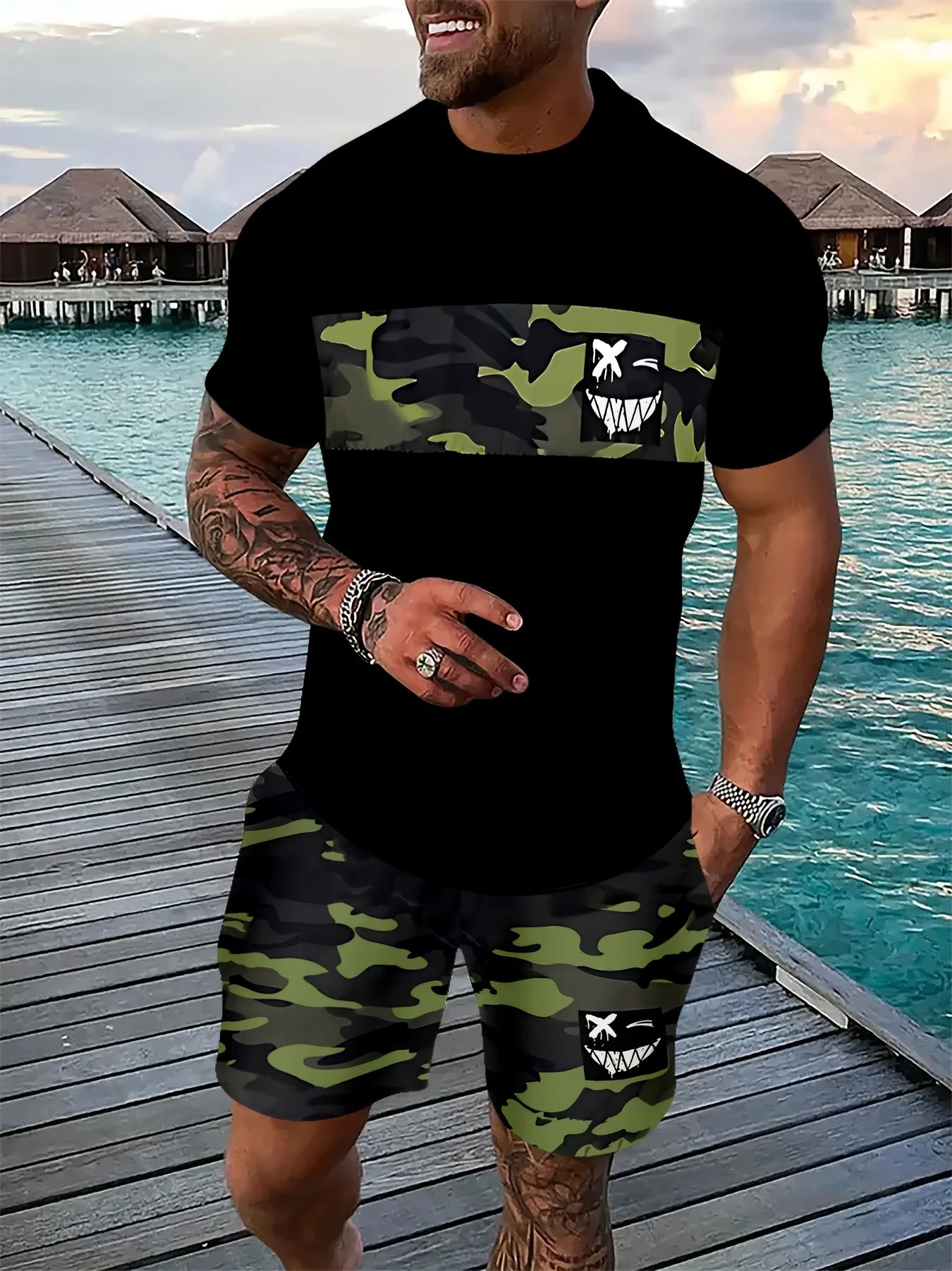 New Summer Men's Sportswear Striped Short-Sleeve T-Shirt Set Two-Piece Outdoor Travel Apparel Relaxed-Fit Shorts Training Wear