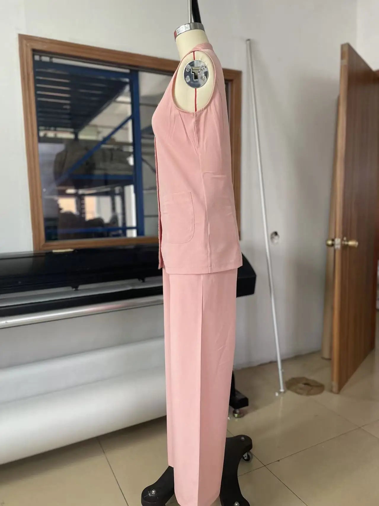 Outfits For Women 2 Piece Set Single-breasted Vest Pocket Solid Color Top Women Pocket Wide-leg Trousers Women's New Summer Suit