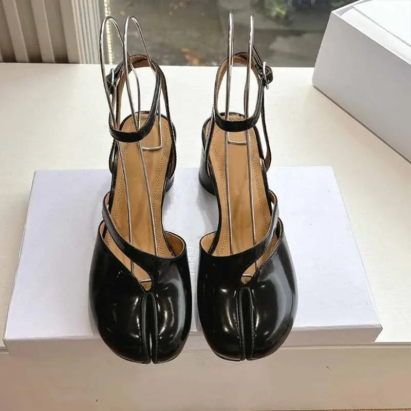 New Fashion Patent Leather Cross Belt Tabi Women's Pumps Spring and Summer Slingbags Split Toe Thick High Heels Chunky Shoes