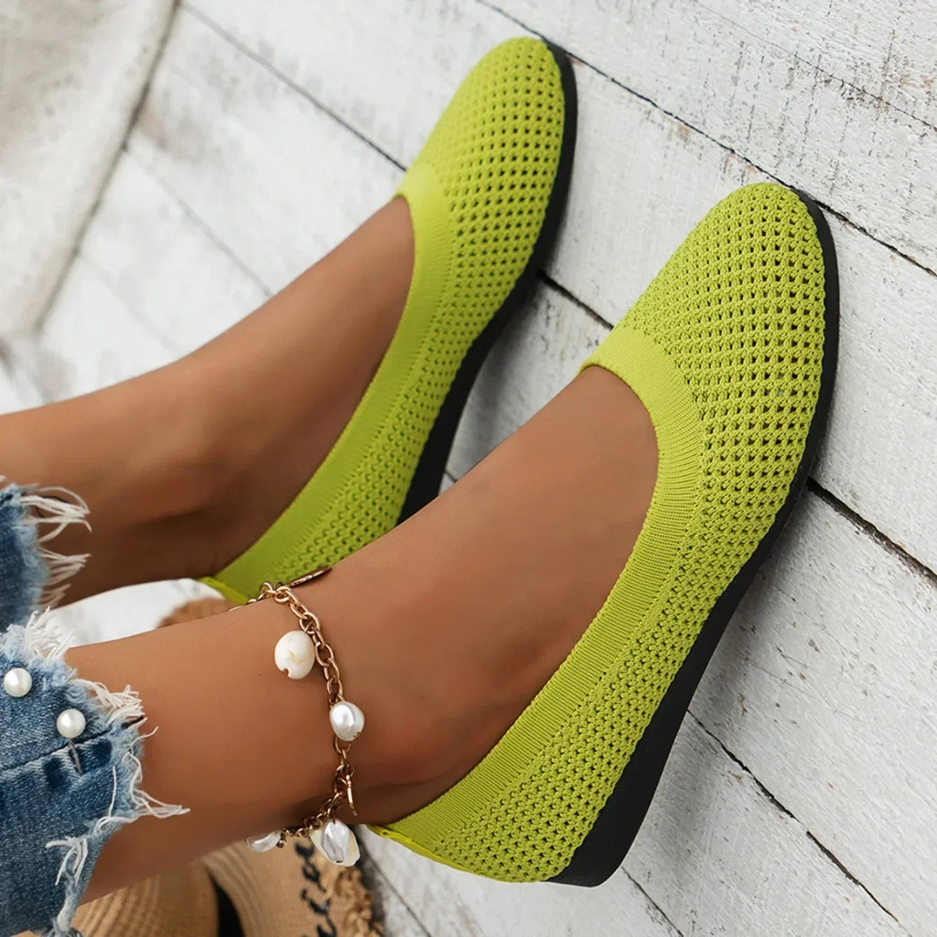 Women Round Toe Flat Shoes Solid Color Knitted Slip on Shoes Casual Breathable Ballet Flats Women Mesh Flat Shoes Loafers Woman