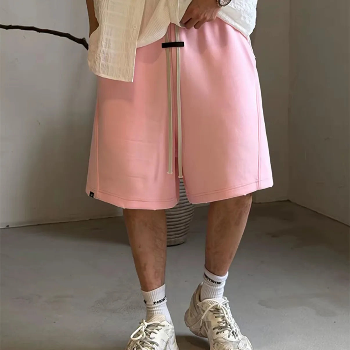 Mens Summer Casual Shorts Loose Fit Elastic Waist Drawstring Streetwear Sweatpants Hip Hop Shorts Knee Length Straight Trousers