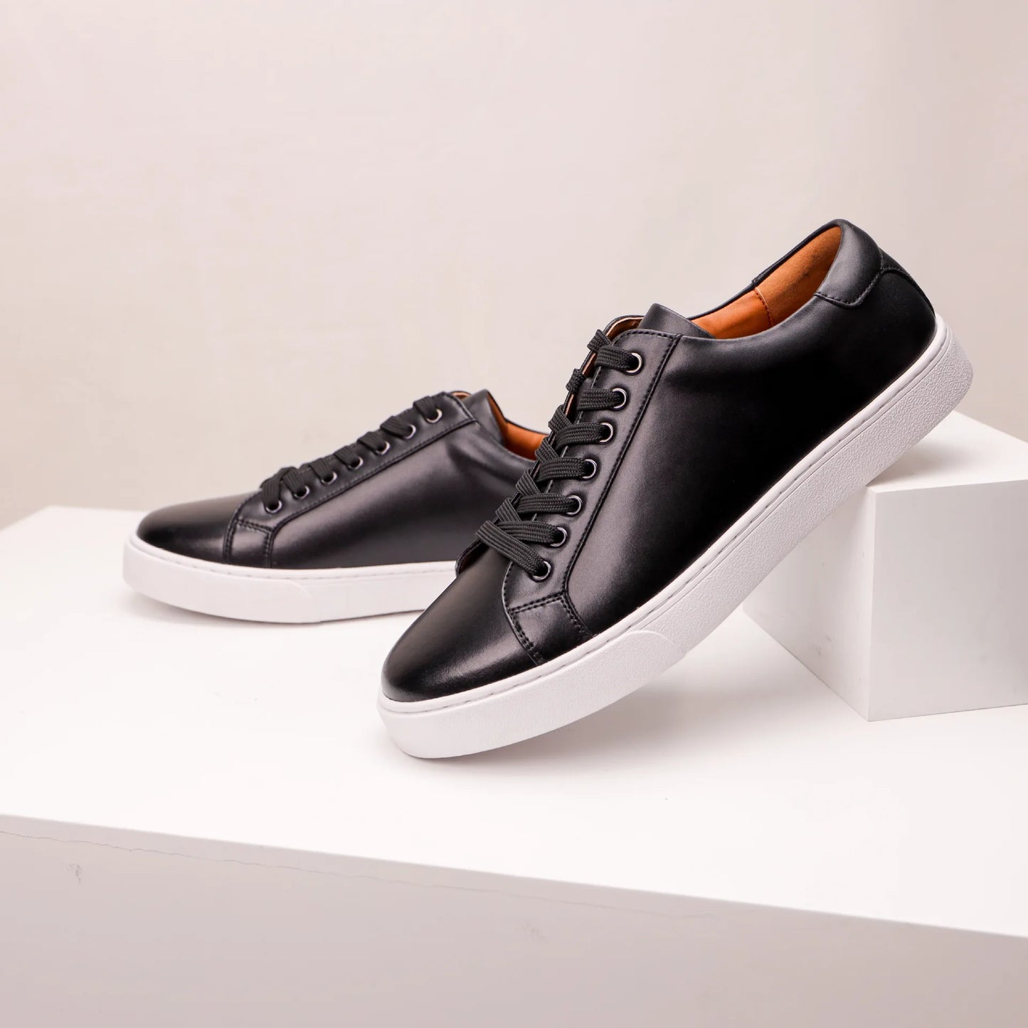 Mens Sneakers Genuine Leather Casual Outdoor Shoes Non-Slip Breathable Luxury Brand Footwear Top Quality Handmade White Shoe Men