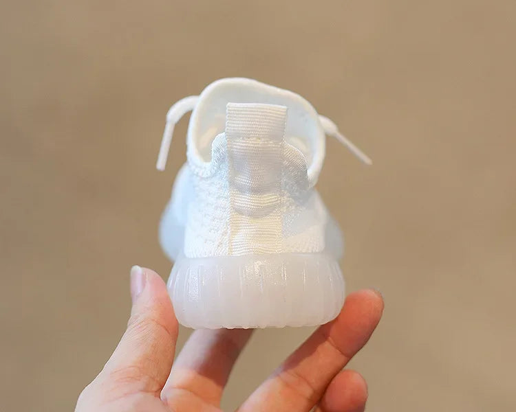 Fashion Kids Running Shoes Boys Girls Light Casual Sports Shoes Soft Soled Sneakers School Children's Sneakers Tennis Flat Shoes