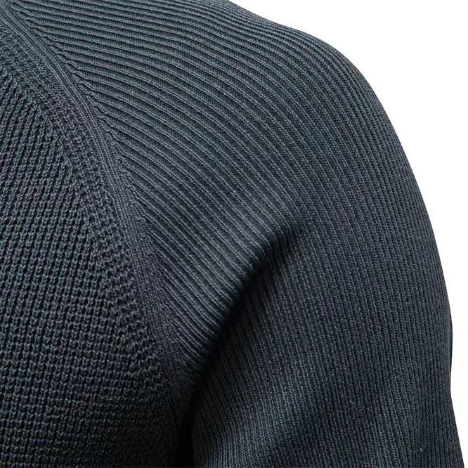 2025 autumn and winter new round-neck fashionable pure-color sweater for men, high-quality business casual knitted men's sweater