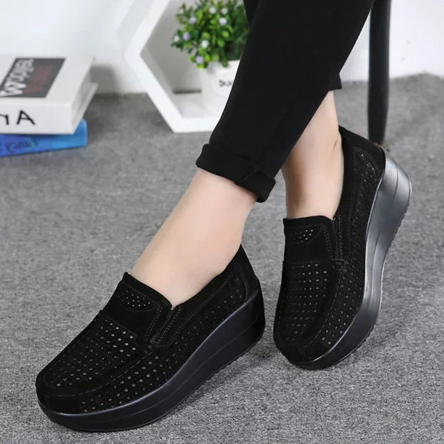 Creepers Platform Shoes Women Flats Women Loafers Spring Autumn Casual Suede Leather Shoes Ladies Moccasins Slip On Plus Size 42