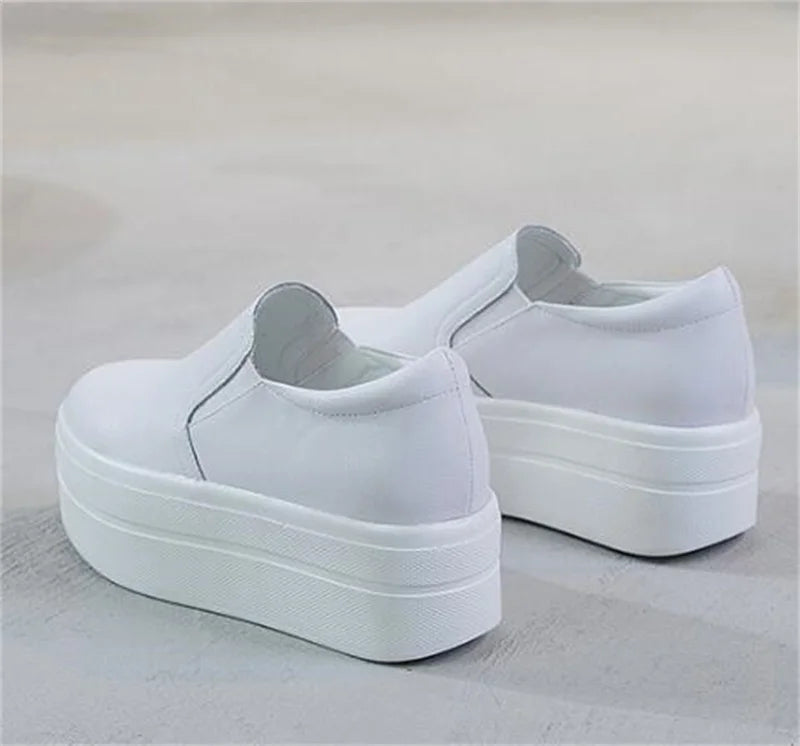 ZXRYXGS 2026 New Top Cowhide Platform Shoes Woman Sneaker Non-slip Comfort Winter High Heels Leather Shoes Women Casual Shoes