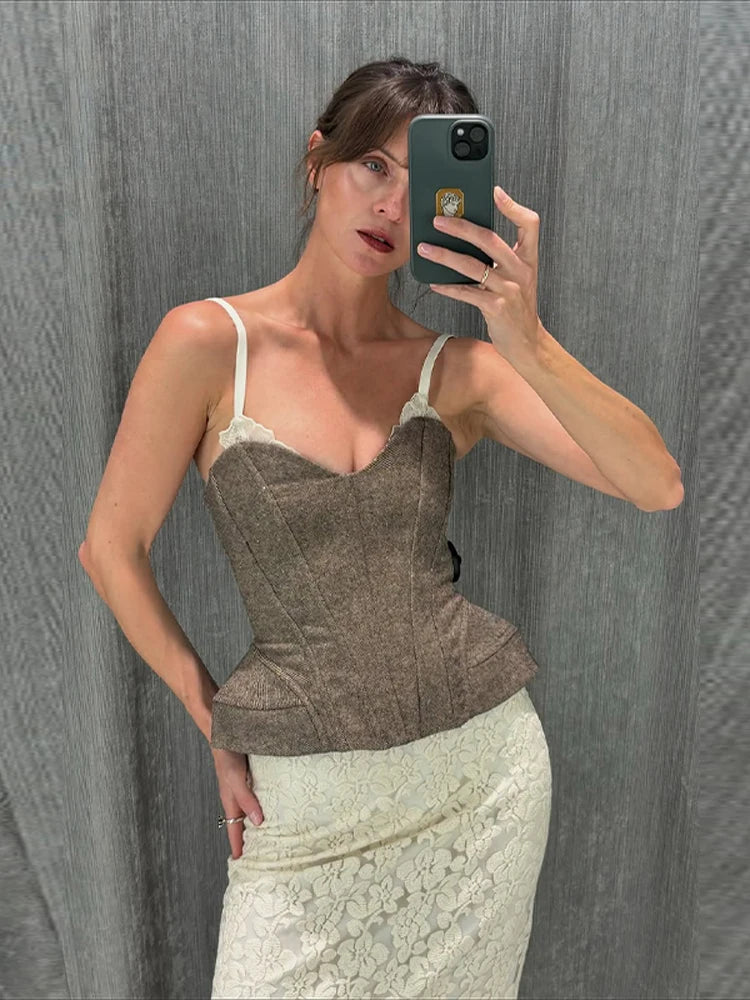 Elegant Lace Patchwork Sling Top Women Sleeveless Backless Patchwork Crop Tops Female 2026 Fashion Summer Spring Vest Lady
