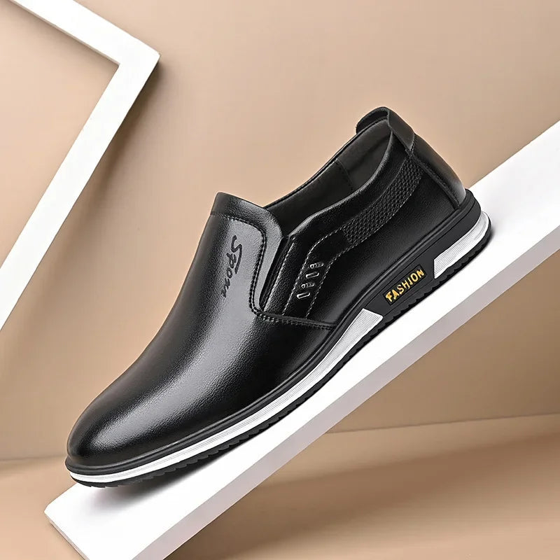 Leather Shoes Men Loafers Shoes 2026 Spring Summer Men Breathable Outdoor Casual Footwear Business Formal Single Shoes Sneakers