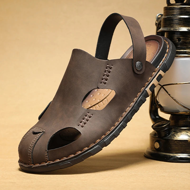 New Men's Leather Sandals Summer Slippers Beach Sandals Hollow Fashion Comfortable Outdoor Leisure Sports Sandals Large Shoes