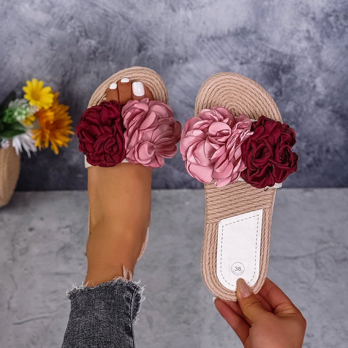 Women's Fashionable Multi-Color Large Flower Student Vacation Beach Lightweight Non-Slip Wear-Resistant Flat Slippers