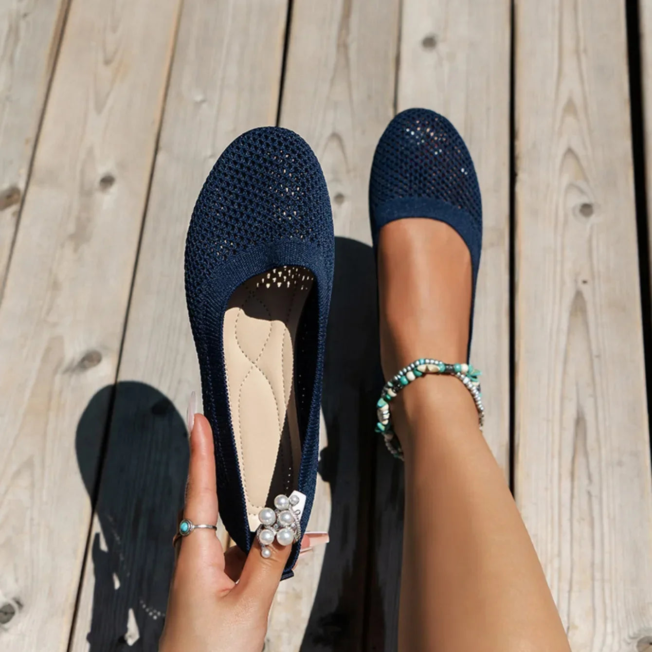Women Round Toe Flat Shoes Solid Color Knitted Slip on Shoes Casual Breathable Ballet Flats Women Mesh Flat Shoes Loafers Woman