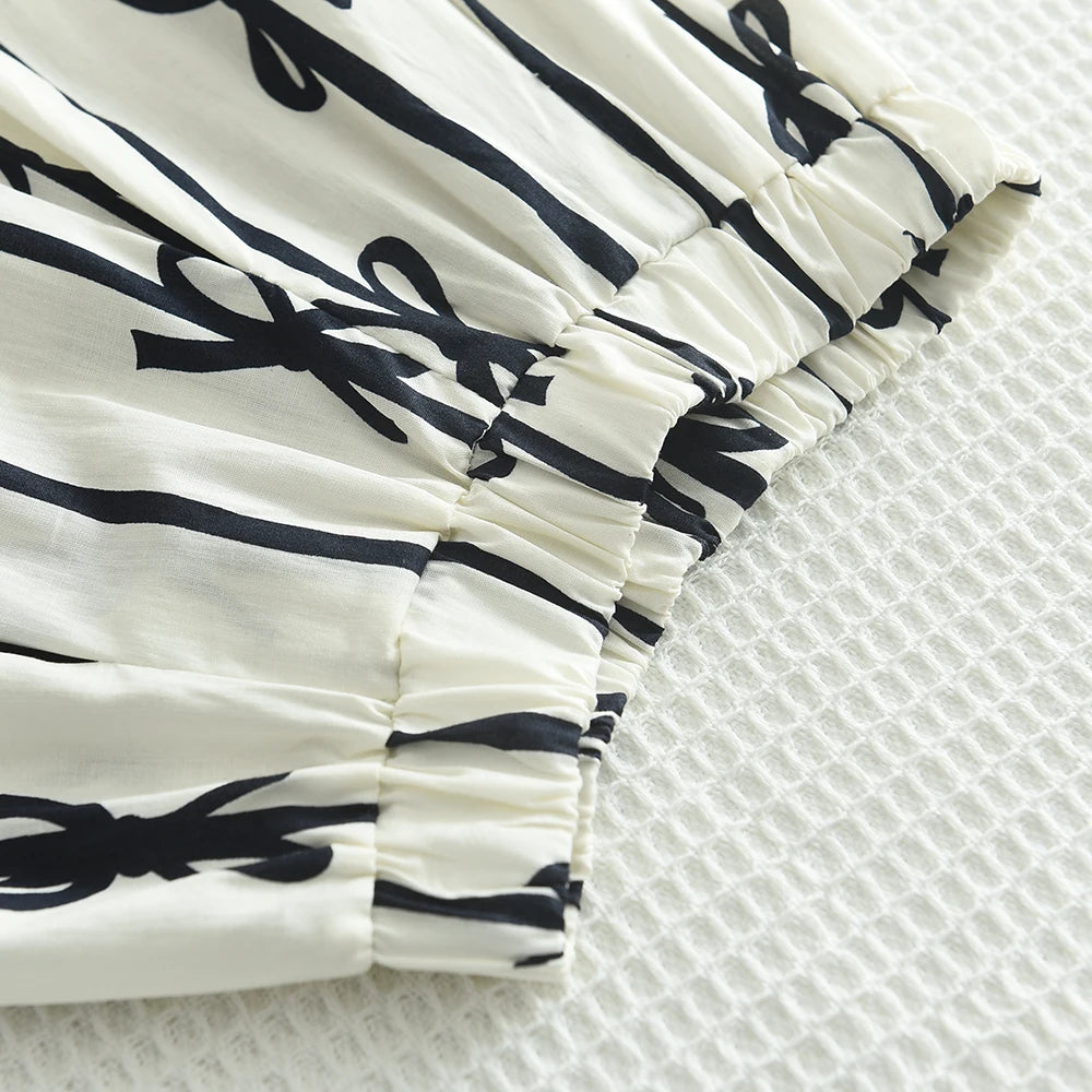 Fashion Black and White Summer New Girls' Casual Clothes Korean Version Sleeveless Pleated Vest+bow Striped Printed Pants Set