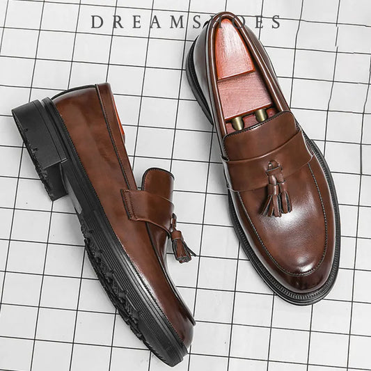 2025 Shoes Men Fashion Soft Moccasins Men Loafers High Quality Leather Tassel Shoes Mens Flats Driving Shoe Plus Size 46