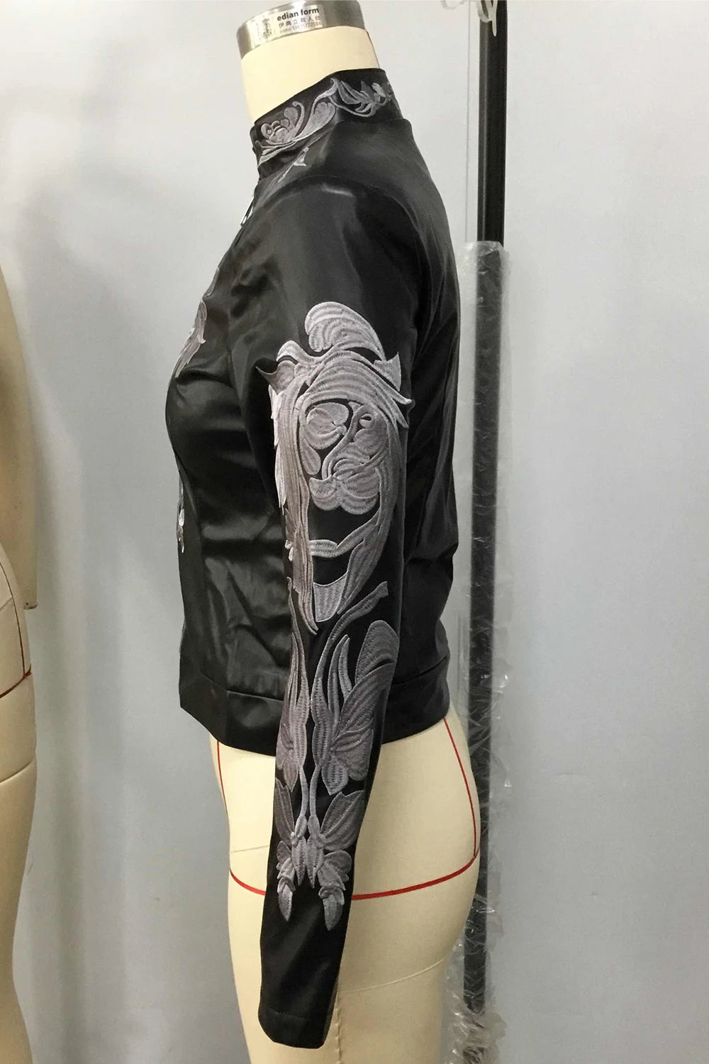 Women's PU Leather Tops Zipper-up Stand Collar Long Sleeve Gothic Punk Grunge Slim Floral Printed American Retro T shirts 2025