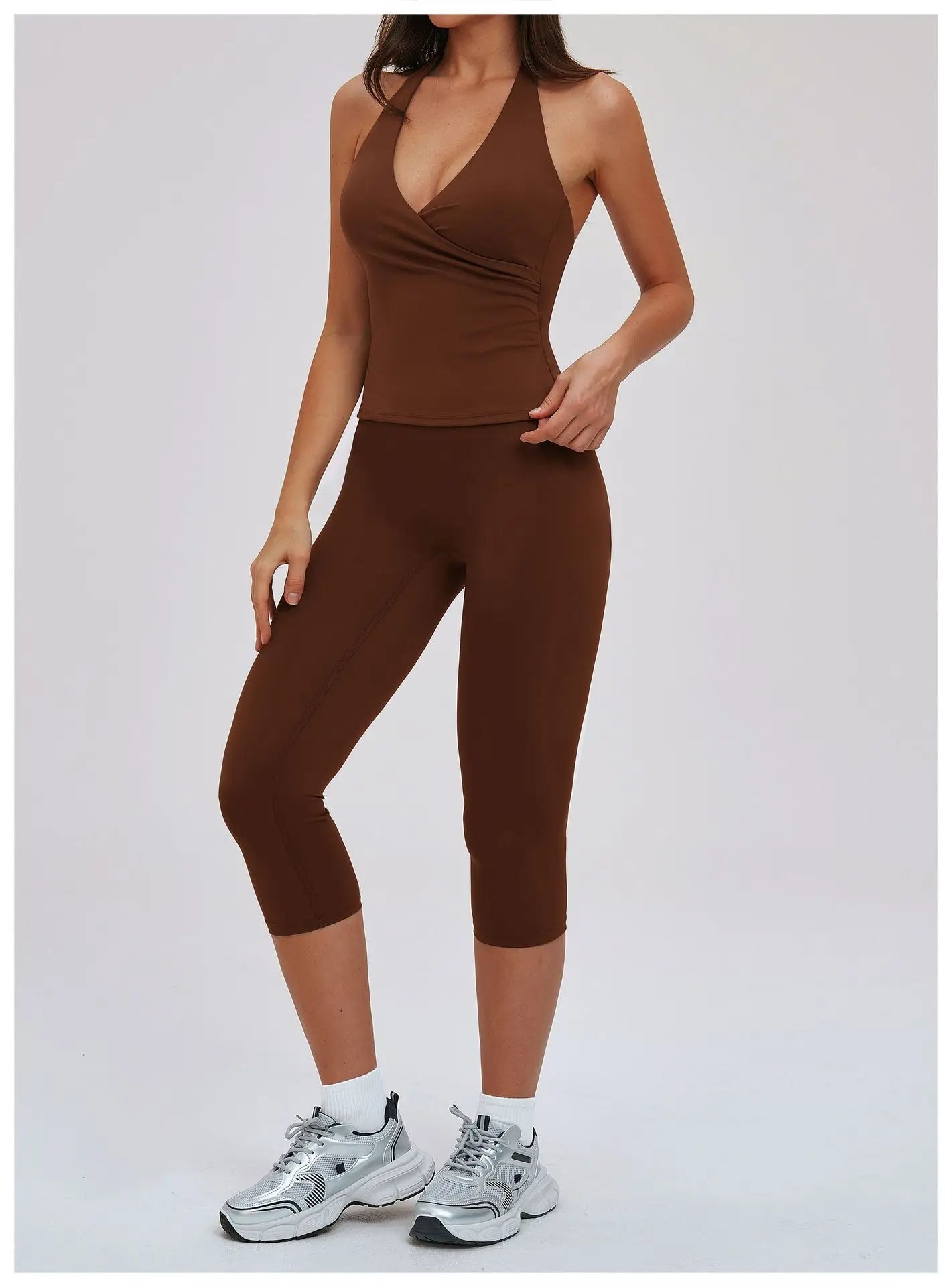 Sports Set 2 Pieces Yoga Set Sexy Women's Sports Set Quick Dry Fitness Set Gym Running Slim Capri Pants Leisure and Fashion Sets