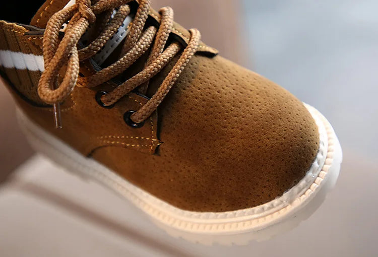 New Children's Casual Shoes Autumn Winter Kids Fashion Boots Leather Boys Girls Shoes Soft Antislip Sport Running Snow Boots