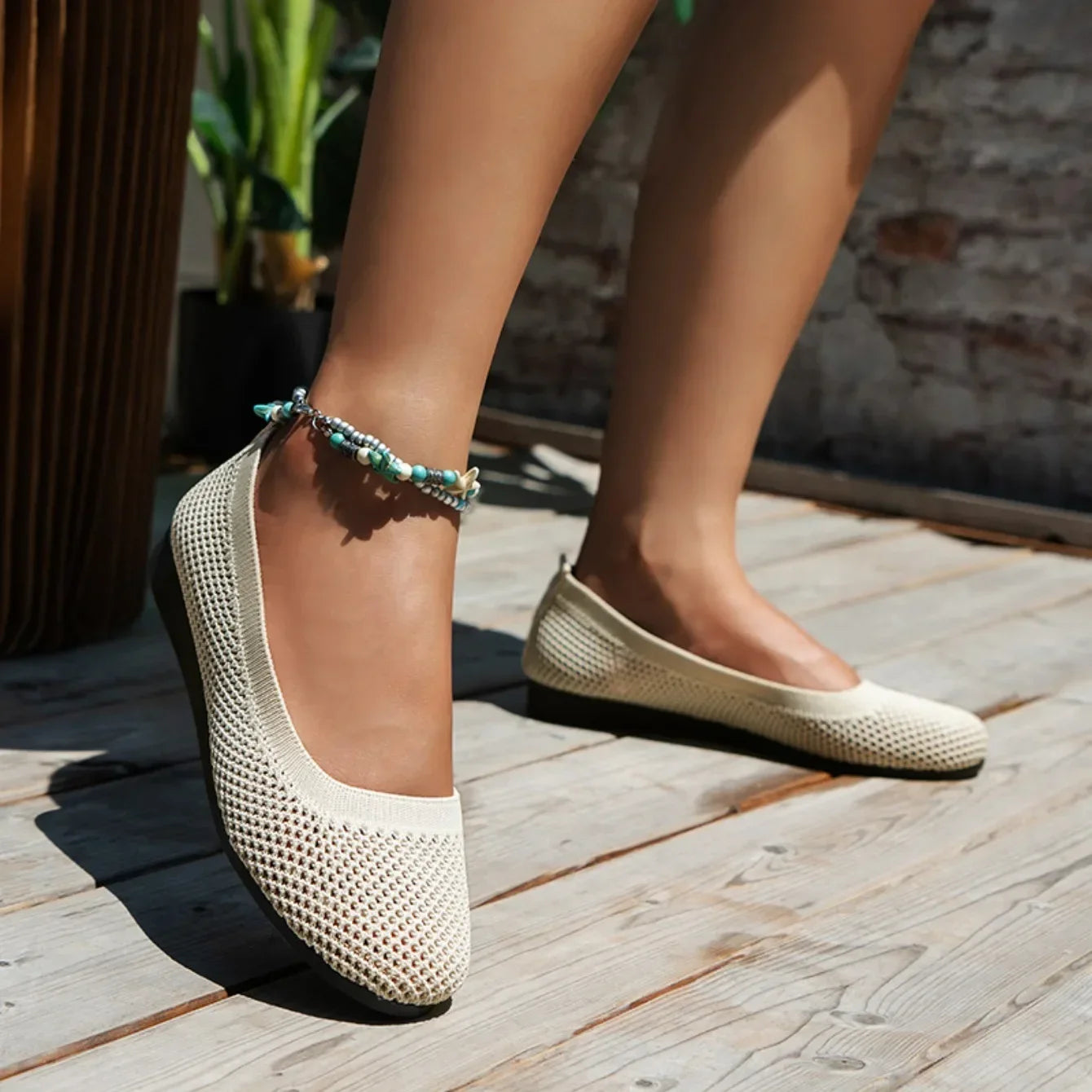 Women Round Toe Flat Shoes Solid Color Knitted Slip on Shoes Casual Breathable Ballet Flats Women Mesh Flat Shoes Loafers Woman