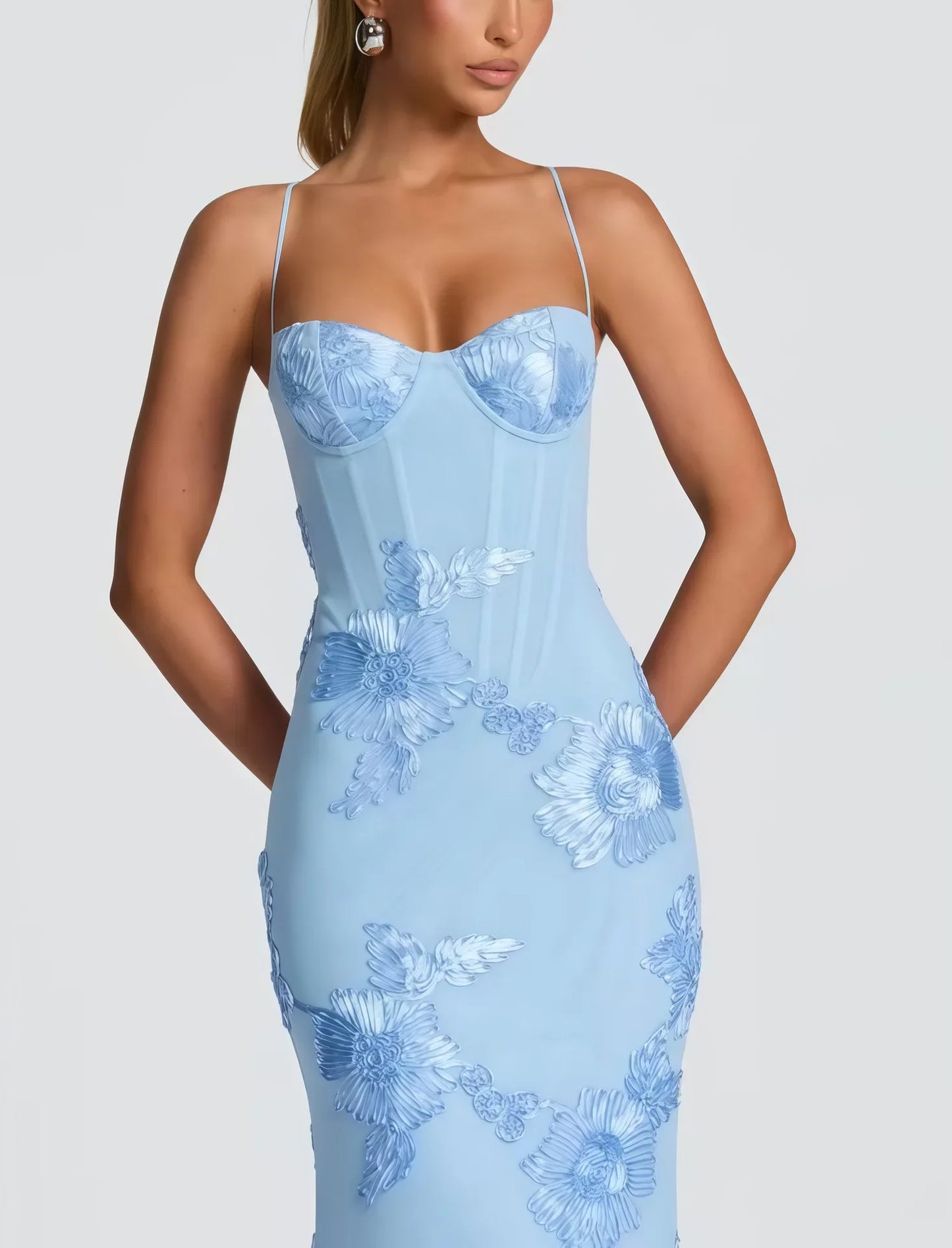 Elegant Women 3d Embroidery Floral Long Dress Women Backless Cross Tied Spaghetti Strap Robe Slim Floor Length Evening Dresses