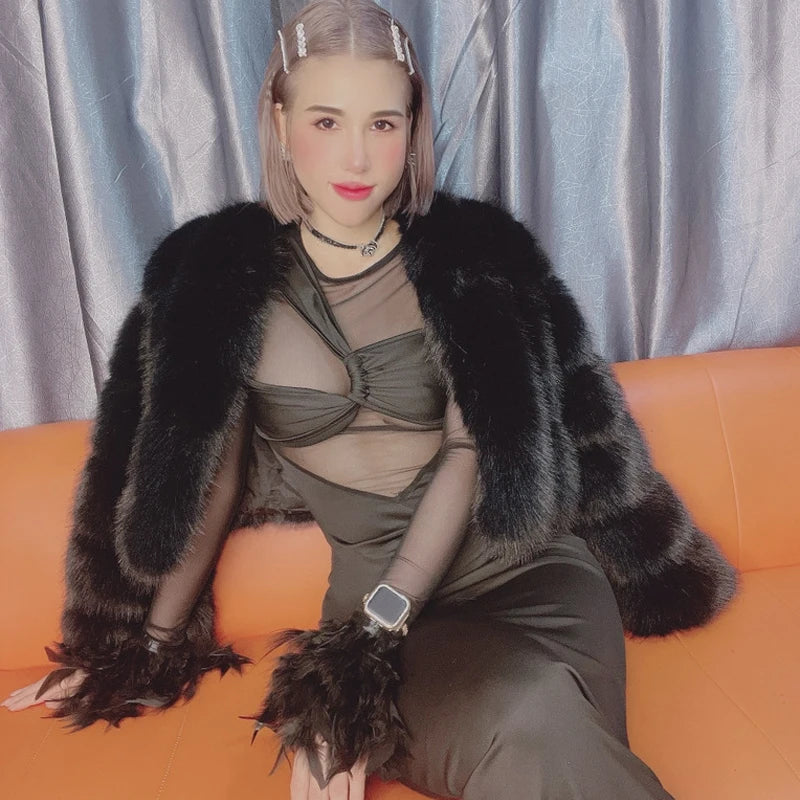 Faux Fox Fur Coat V-Neck Winter Woman Long Sleeve Warm Winter Coat Women Fashion Luxury New Fur Jacket Teddy Chic Outwear 2024