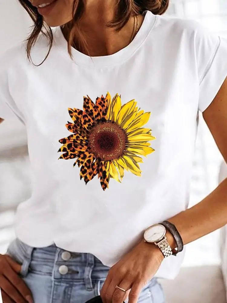 Women's Short-sleeved Explosive Insect Butterfly Dragonfly Print Round Neck T-shirt Women Clothes  Oversized T Shirt  Harajuku