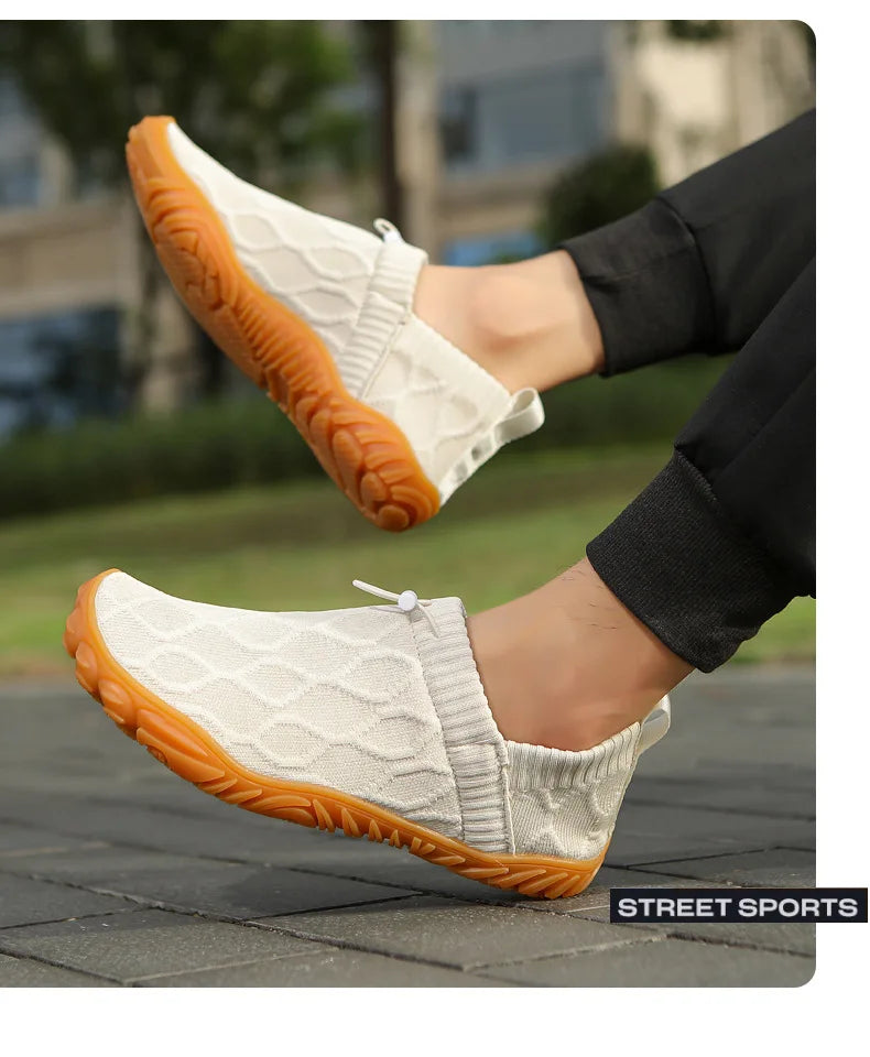 Minimalist Men's Barefoot Shoes Anti Slip Breathable Knitting Walking Shoes for Men Wear-resistant Lightweight Running Sneakers
