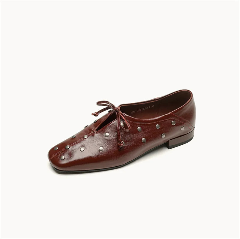 Dilalula 2025 Spring Genuine Leather Rivet Pumps Women Lace Up Low Thick Heels Soft Back Young Women Leather Leisure Pumps