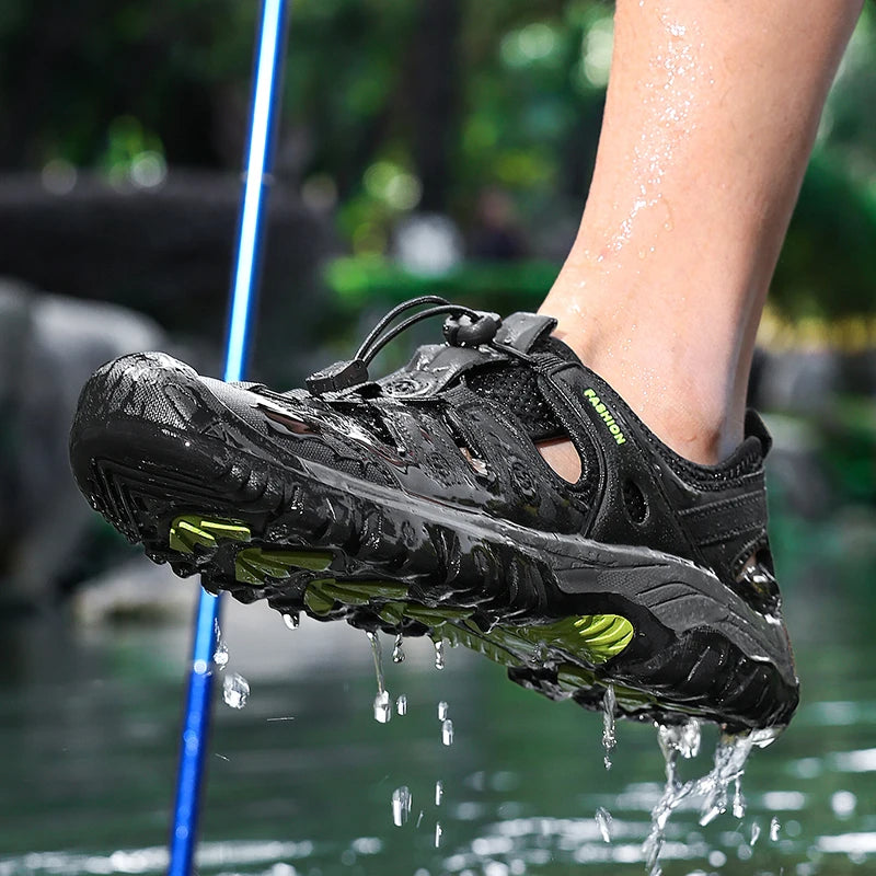 New Men Sandals Summer Casual Beach Shoes Breathable Anti-Slip Slip on Flat Sandals Male Outdoor Walking Slippers Comfortable