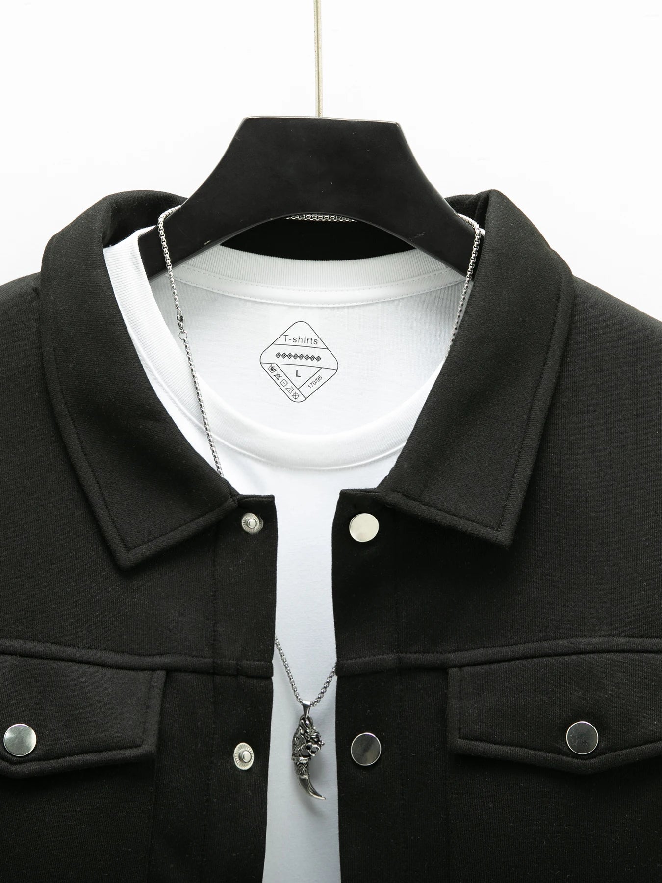 Men's Casual Turn Down Collar Button Up Jacket with Flap Pockets Lightweight Shacket