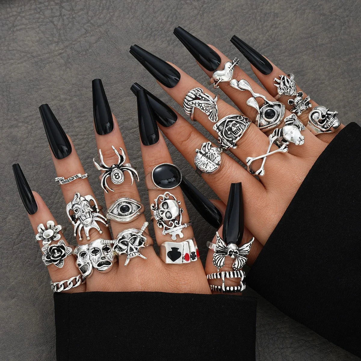 20 Pcs Vintage Punk Rings Set For Women Men Mix Style Hip Hop Heart Snake Skull Eye Finger Ring Fashion Jewelry Party Gifts 2026