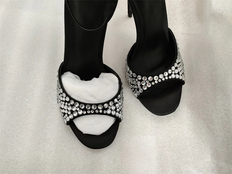 Summer 2023 Internet Celebrity Rhinestone Open Toed Sandals Fashion Round Toe Slim Heel Sandals Sexy Wrapped Party Sandals 35-43