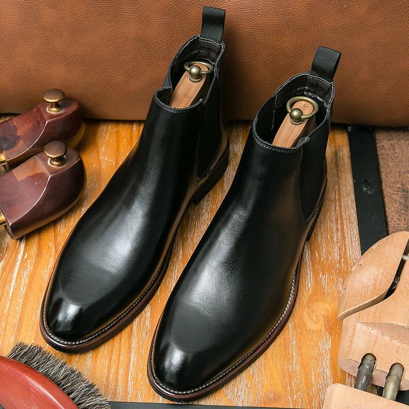 2025 Men's Fashion Chelsea Boots Classic Trendy Soft Leather Upper Non-Slip Rubber Sole Daily Casual Resistant Ankle Dress Boots