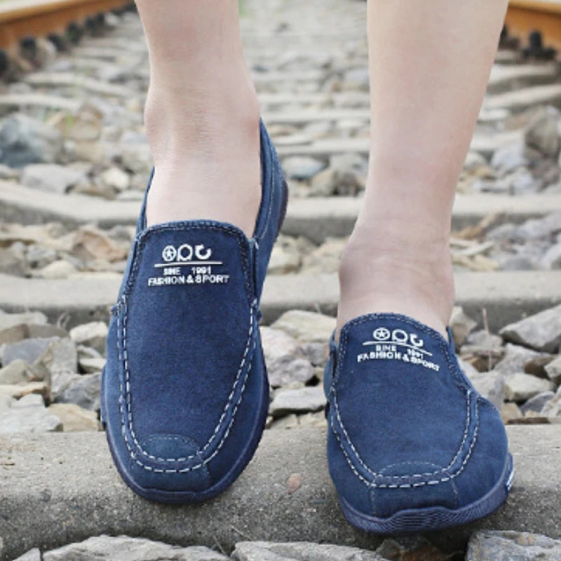 Luxury Designer Men's Canvas Shoes Slip on Casual Shoes Denim Male Loafers Soft Driving Moccasin Outdoor Breathable Men Sneakers