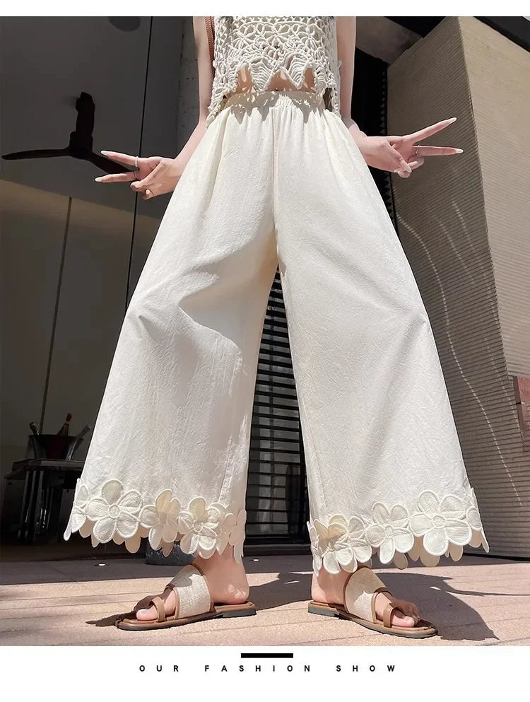 Spring and summer best-selling styles: leisure, fresh, country style, cute, versatile, floral high-waisted nine-tenths pants
