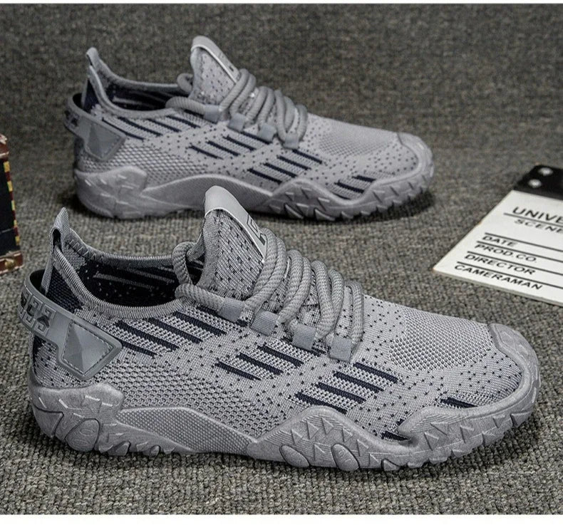 2026 New Men Shoes Breathable Non-slip Hollow Out Outdoor Running Shoes Trendy Sports Casual Sneakers
